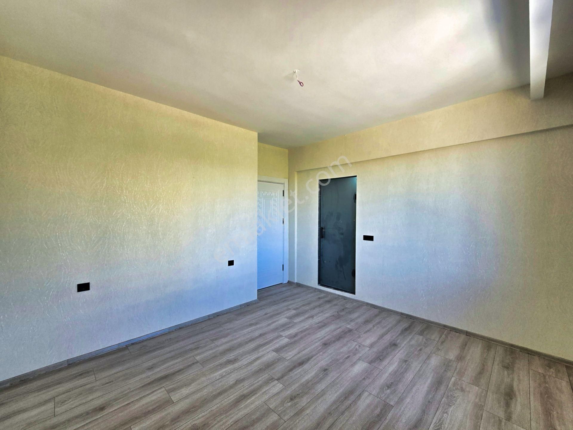 İşyapar Gayrimenkulden Selahaddin Eyyubi Mahallesinde Merkezi Konumda Arakat Lüks 3+1 Daire 🔥 - Görsel 33