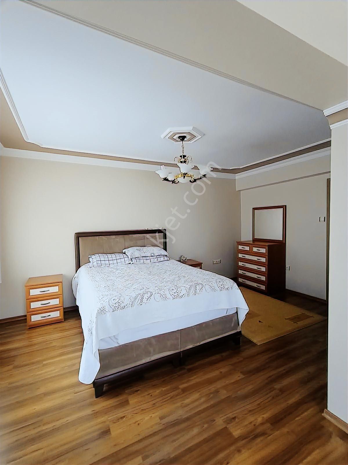 Kardelen'de 85m2 Geniş Bahçeli - Yapılı - İç Köşe Tripleks - Görsel 23