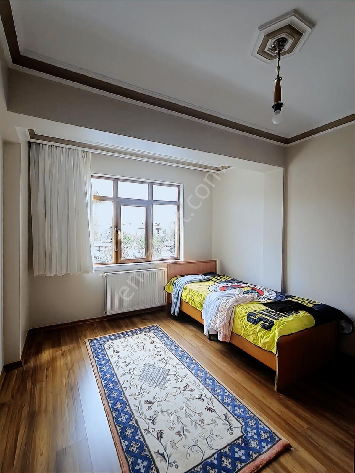 Kardelen'de 85m2 Geniş Bahçeli - Yapılı - İç Köşe Tripleks - Görsel 7