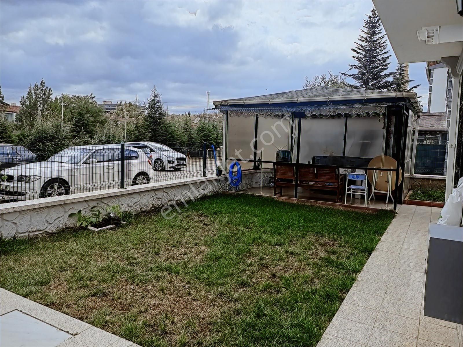 Kardelen'de 85m2 Geniş Bahçeli - Yapılı - İç Köşe Tripleks - Görsel 11