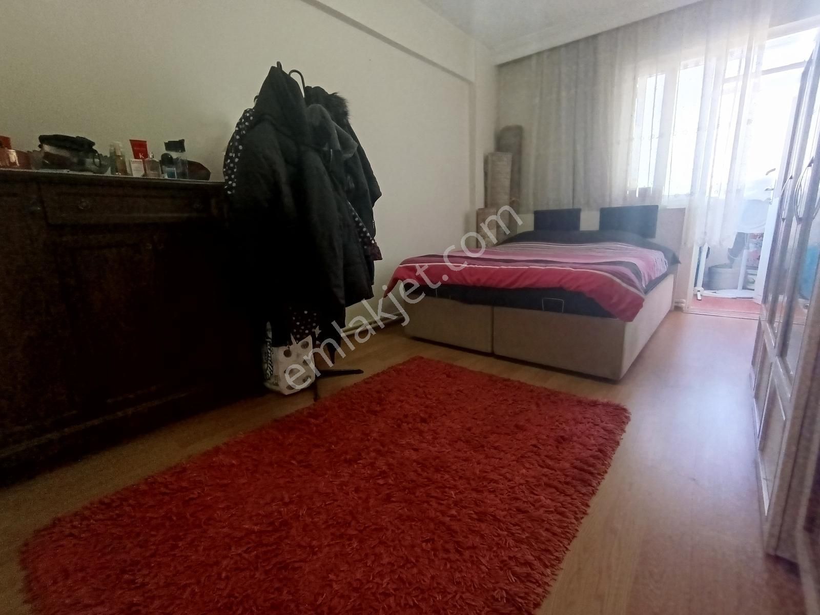 Kıbrıs Şehitler Caddesinde Satılık 3+1 Ara Kat Geniş Daire - Görsel 26
