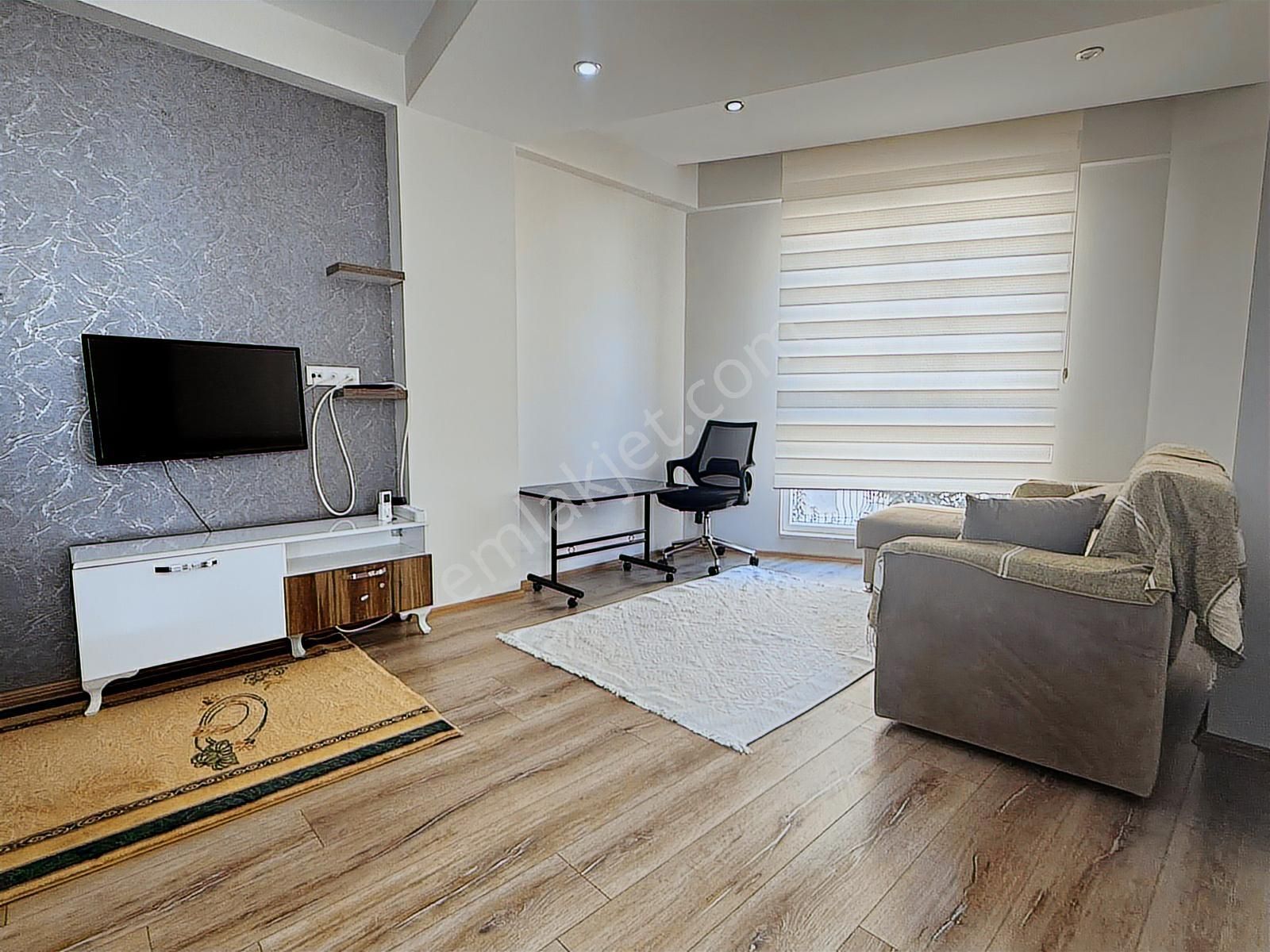 Eskidjiden Çamlık Cad. Ve Forum Yakını Ara Kat 1+1 Lüks Apart ! - Görsel 10