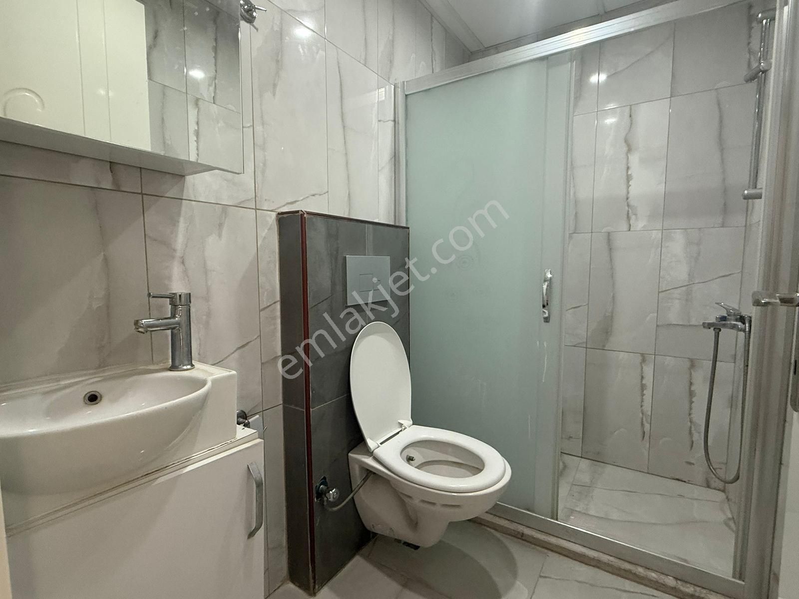 Eskidjiden Çamlık Cad. Ve Forum Yakını Ara Kat 1+1 Lüks Apart ! - Görsel 12