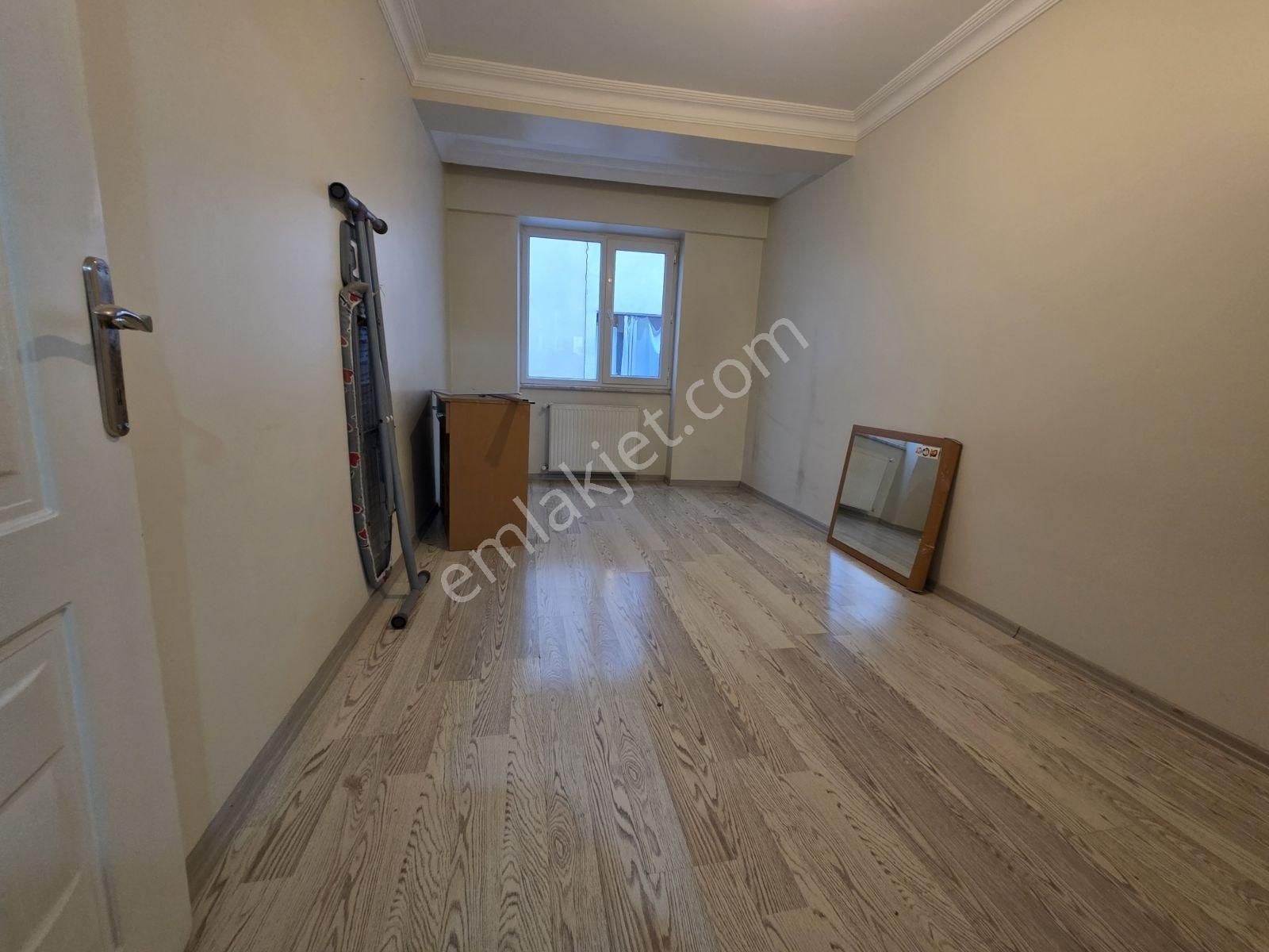 Mimar Emlak'tan Satılık Yeni Emsallerinden Geniş 1. Kat Daire - Görsel 6