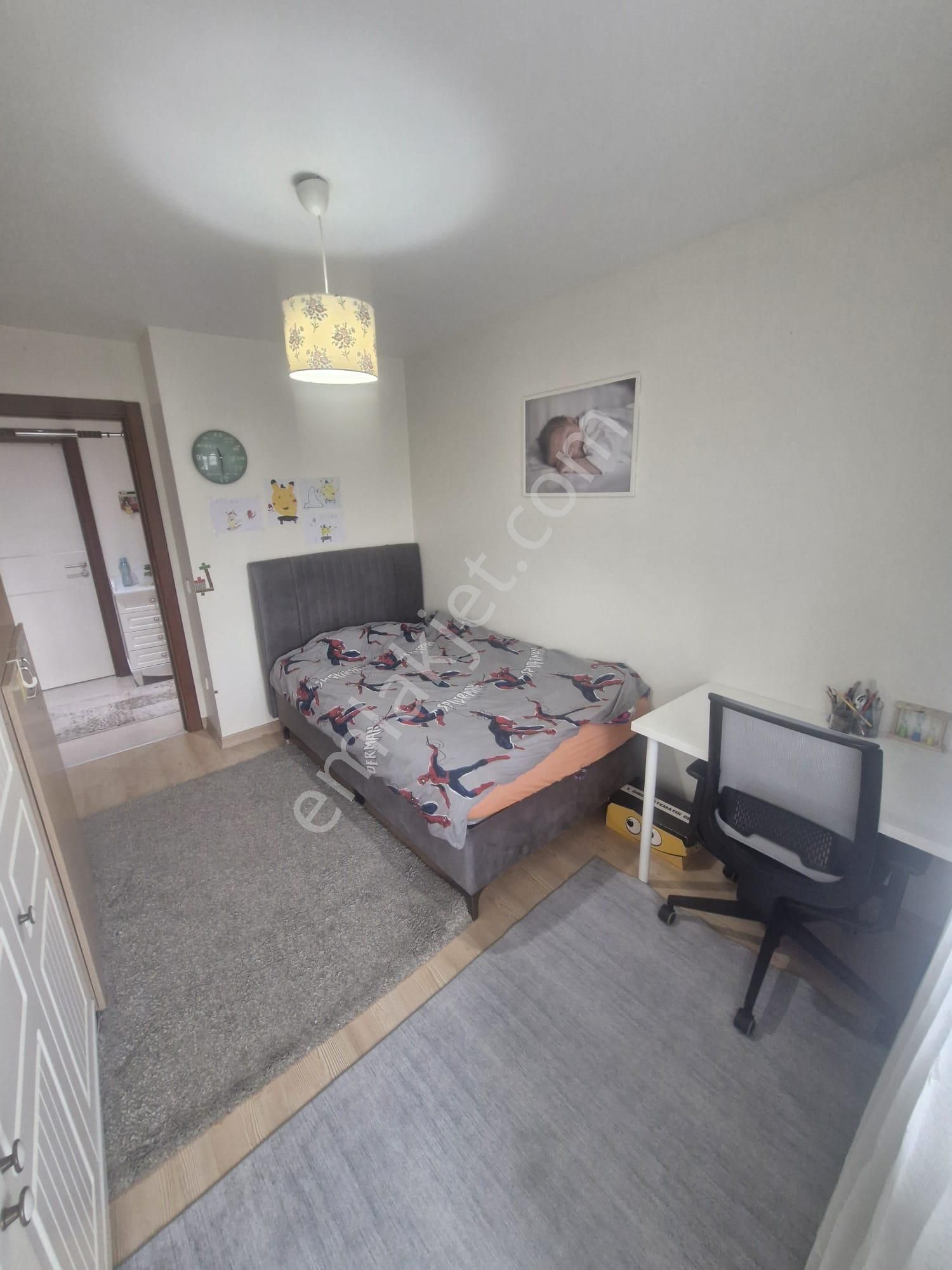 Gümüşpınar Mah Havuzlu-güvenlikli Site İçi 2+1 İskanlı Lüks Daire - Görsel 3