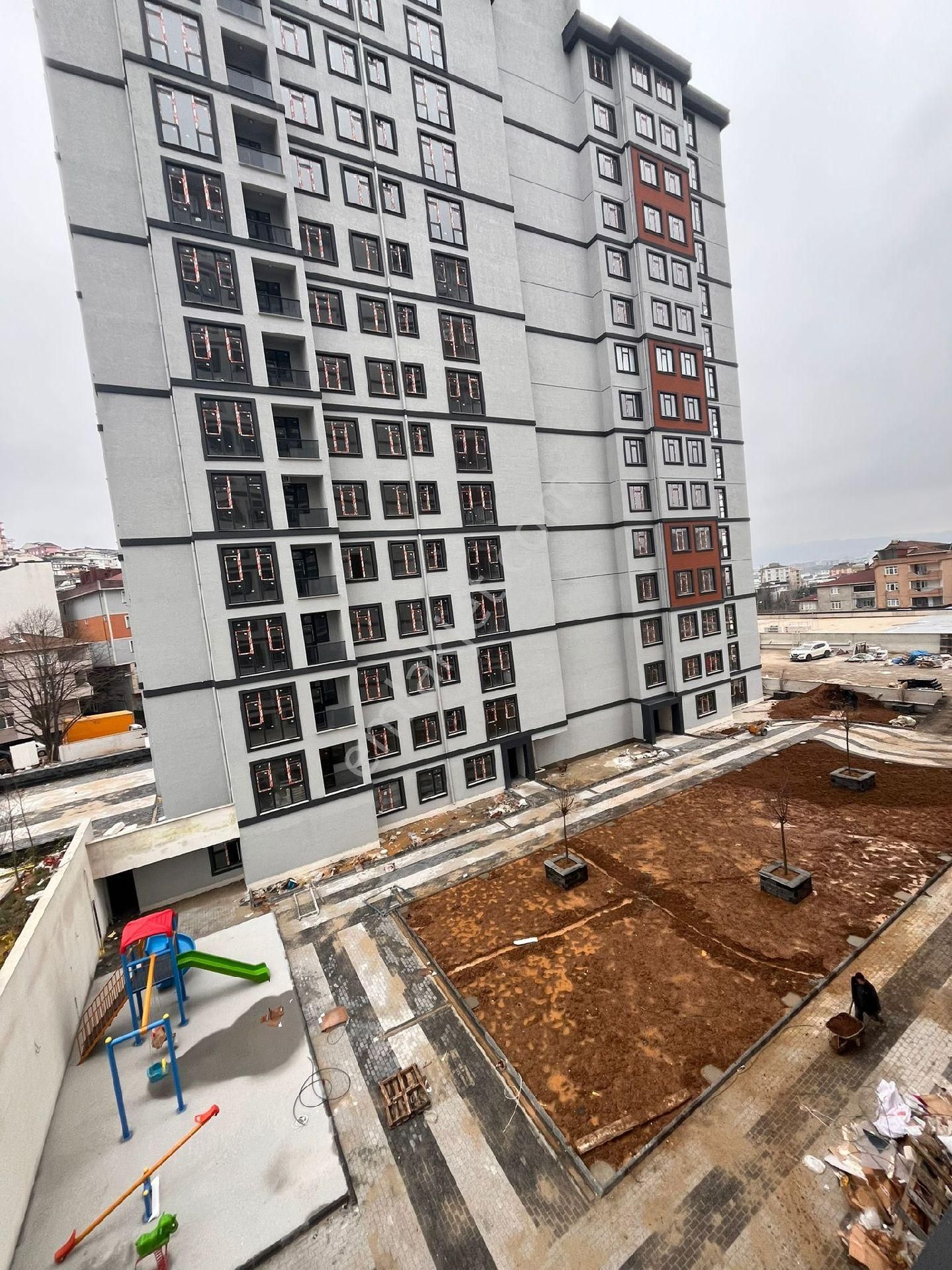 Görgülü Emlaktan Sancaktepede Satılık 2+1 Daire - Görsel 10