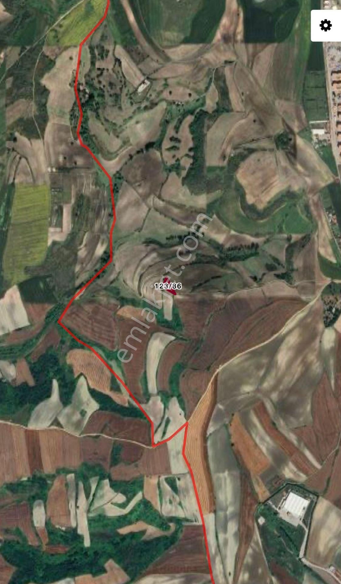 Remax Ahmet'ten Satılık 1.362 M2 Tarla Arnavutköy/yassıören Mh. - Görsel 2