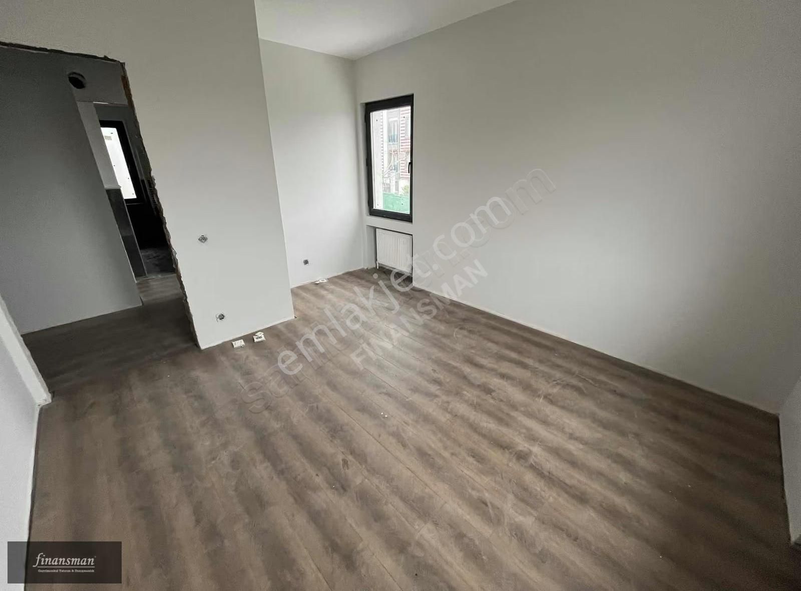 Bahçeşehir 2.kısım.. İçi Sıfır Teraslı Dublex.. Kısa Katlı Bina - Görsel 9