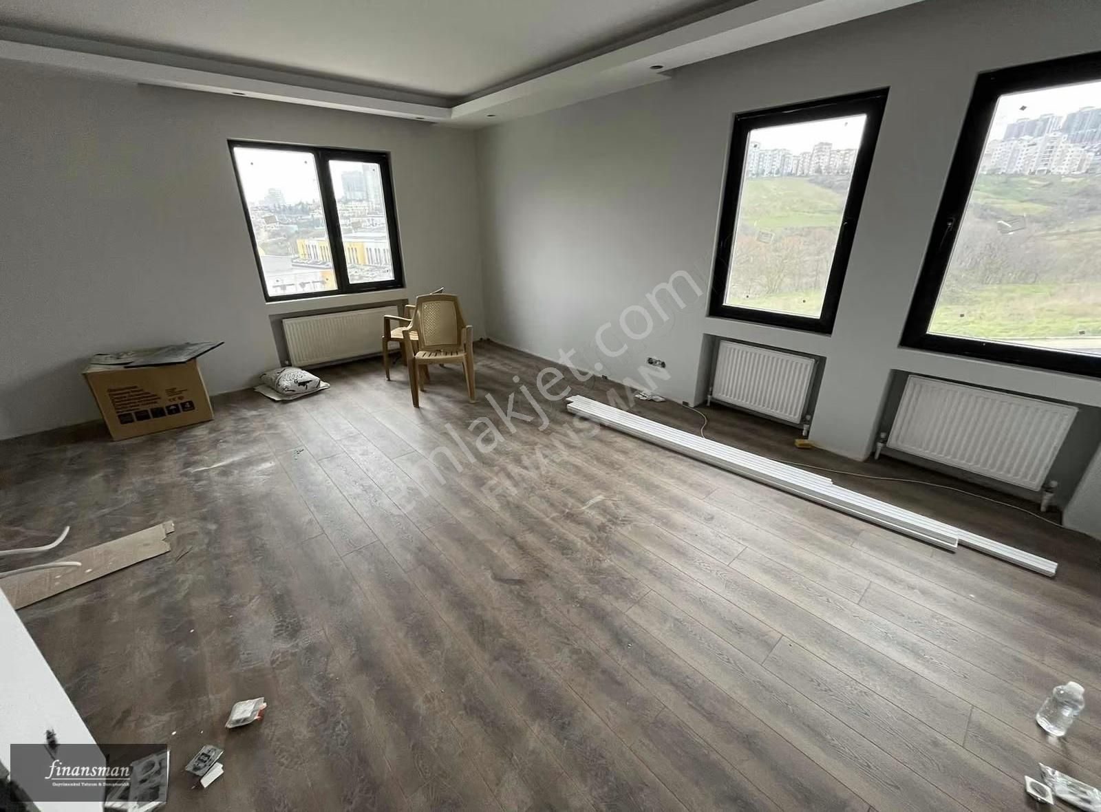 Bahçeşehir 2.kısım.. İçi Sıfır Teraslı Dublex.. Kısa Katlı Bina - Görsel 13