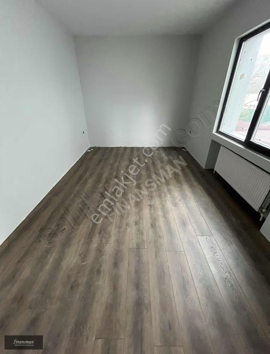 Bahçeşehir 2.kısım.. İçi Sıfır Teraslı Dublex.. Kısa Katlı Bina - Görsel 6