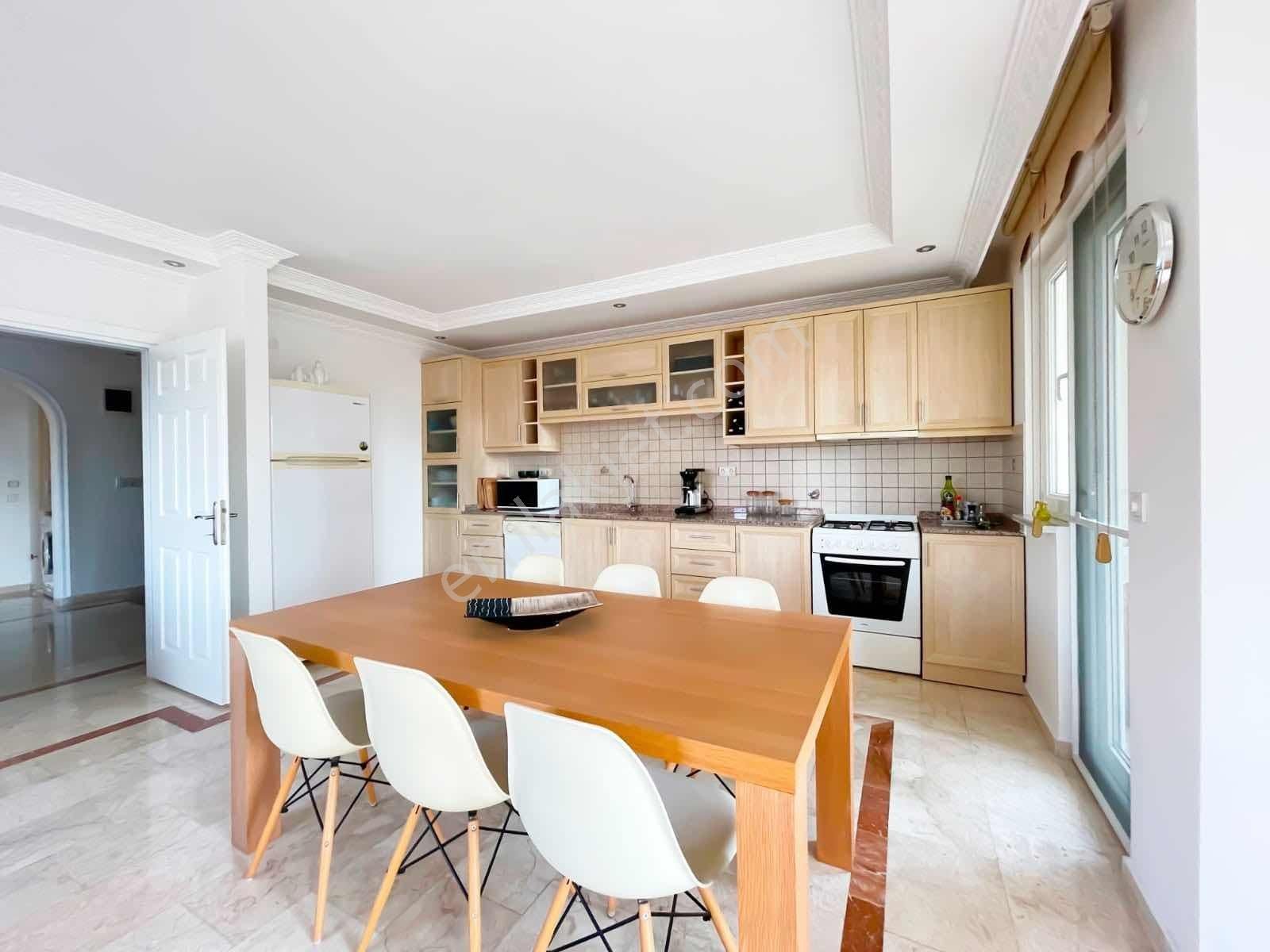 Mahmutlarda 2+1 Satılık Daire Denize 50m