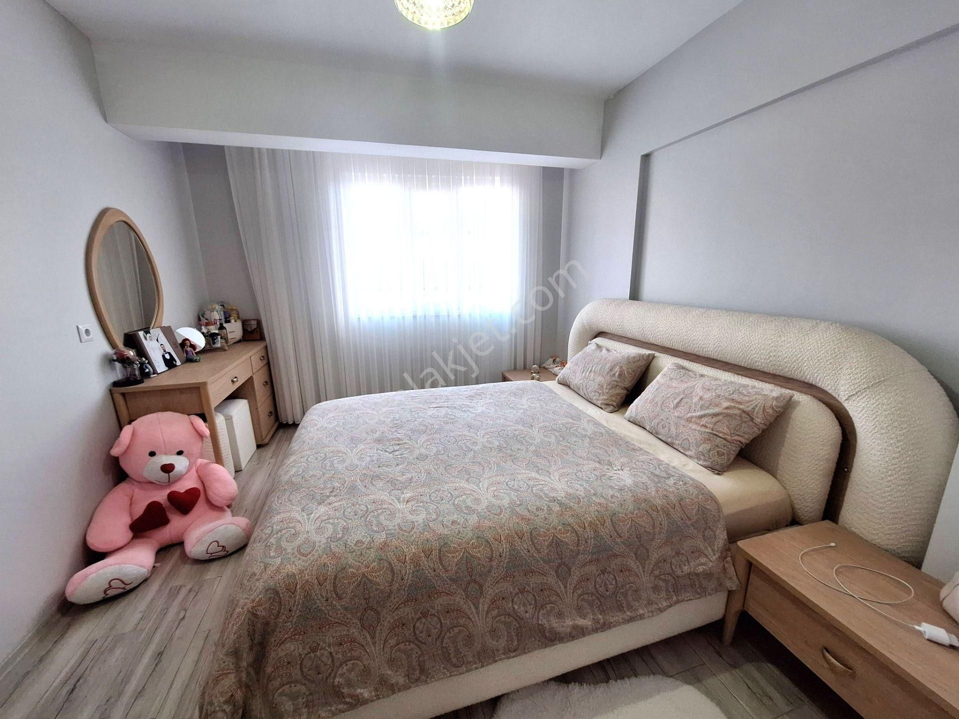 Bakırlı Mahallesinde Ara Kat Asansörlü Yerden Isıtmalı 9 Yıllık Fırsat Daire 2.900.000 Tl !!! - Görsel 3