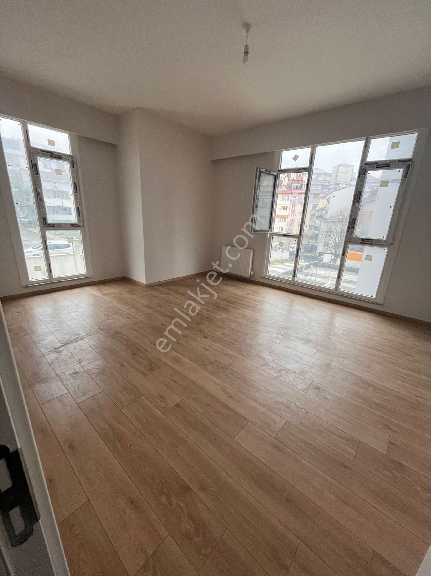 Görgülü Emlaktan Sancaktepe Safa Mahallesinde Satılık Daire - Görsel 6