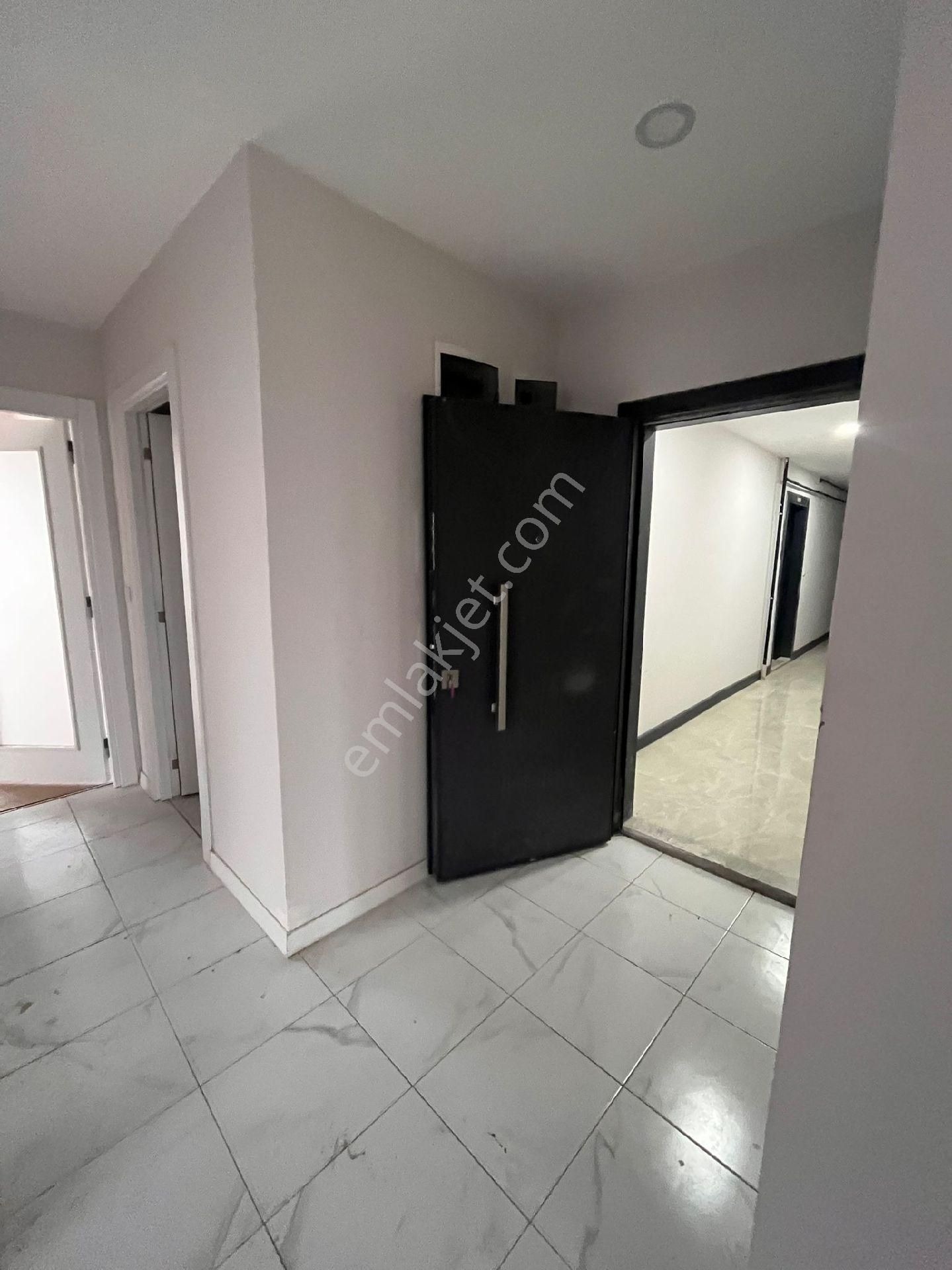 Görgülü Emlaktan Sancaktepe Safa Mahallesinde Satılık Daire - Görsel 4