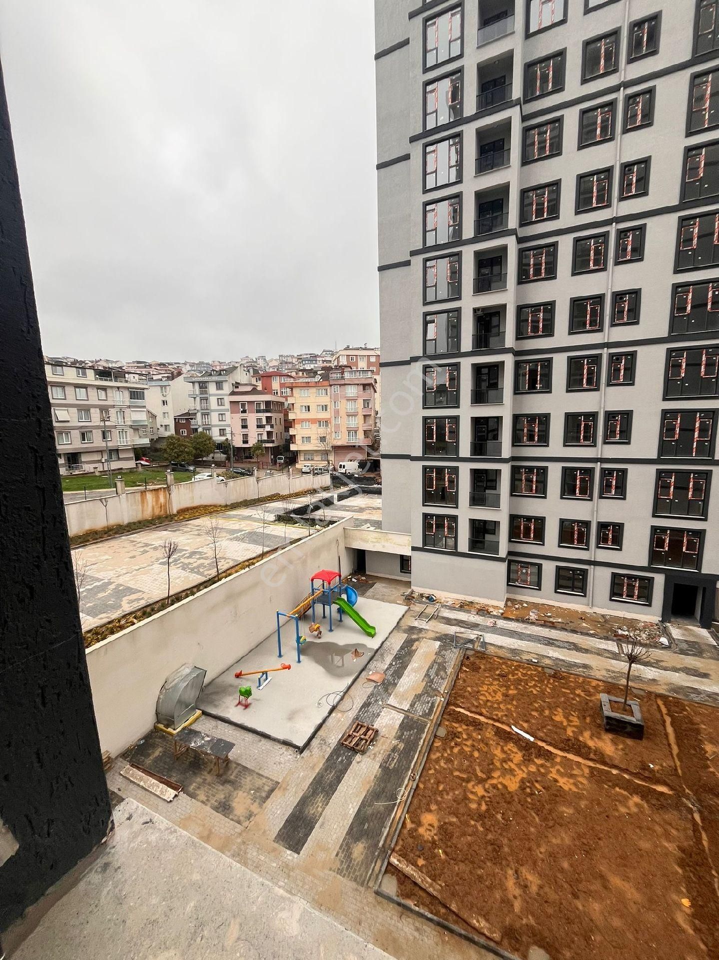 Görgülü Emlaktan Sancaktepe Safa Mahallesinde Satılık Daire - Görsel 3