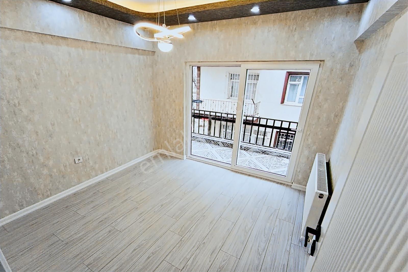 Ufuk Özdemir'den Çilek Sokak'ta Ultra Lüks Yapılı Bağımsız 3+1 - Görsel 12