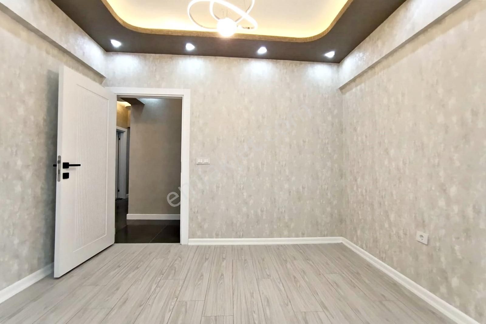 Ufuk Özdemir'den Çilek Sokak'ta Ultra Lüks Yapılı Bağımsız 3+1 - Görsel 22