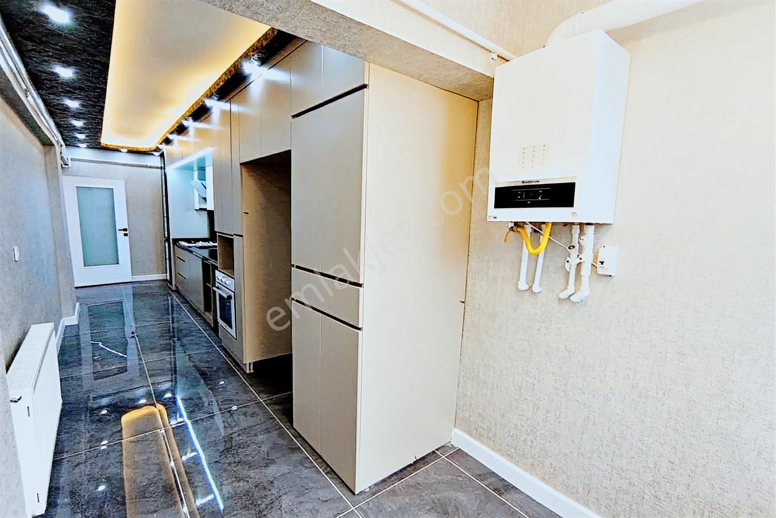 Ufuk Özdemir'den Çilek Sokak'ta Ultra Lüks Yapılı Bağımsız 3+1 - Görsel 33