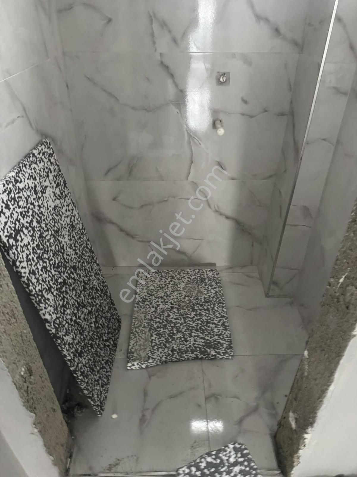 Karakolun Yanı Başında 2+1 90 M2 Sıfır Arakat - Görsel 12