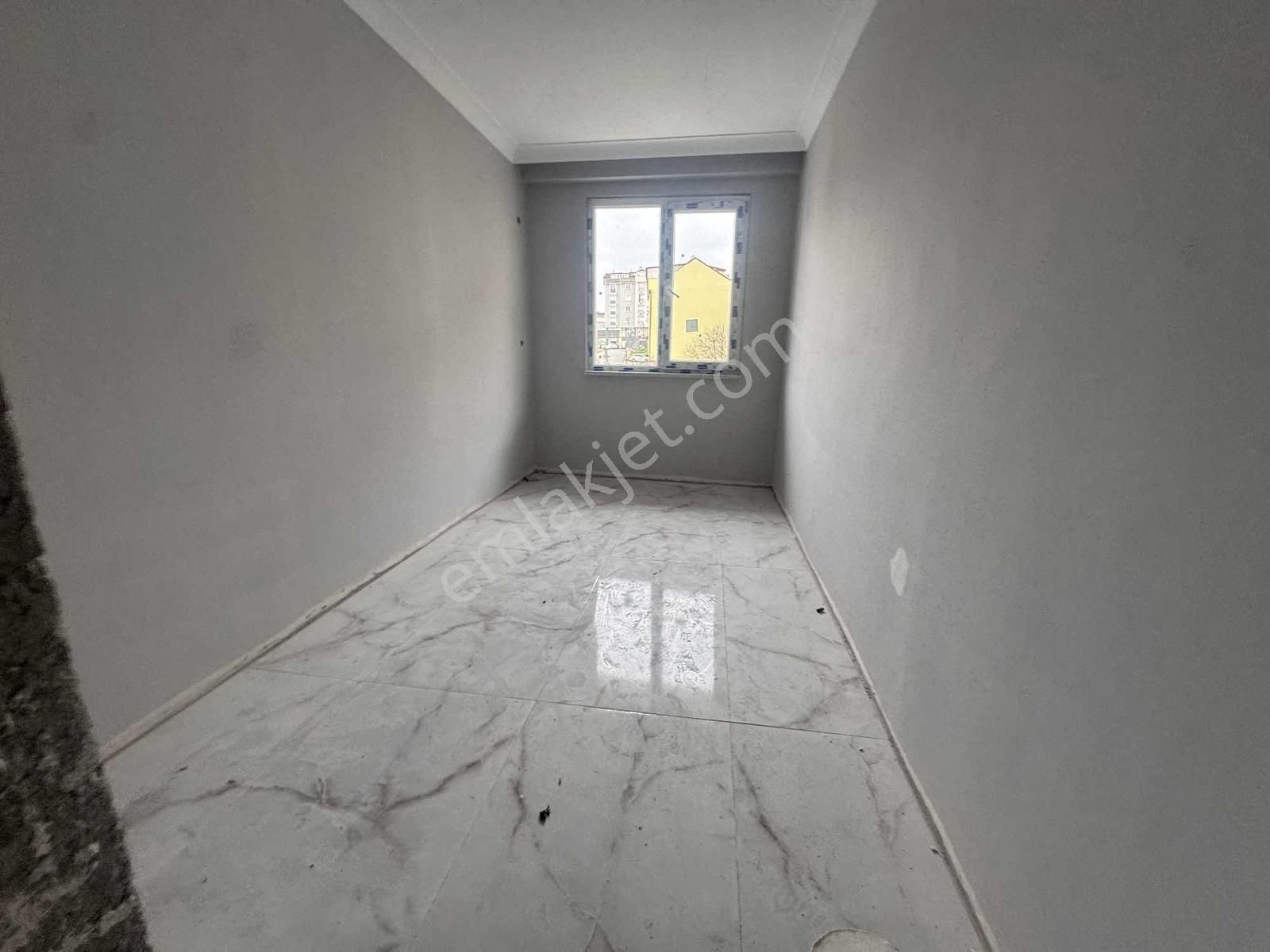 Karakolun Yanı Başında 2+1 90 M2 Sıfır Arakat - Görsel 5