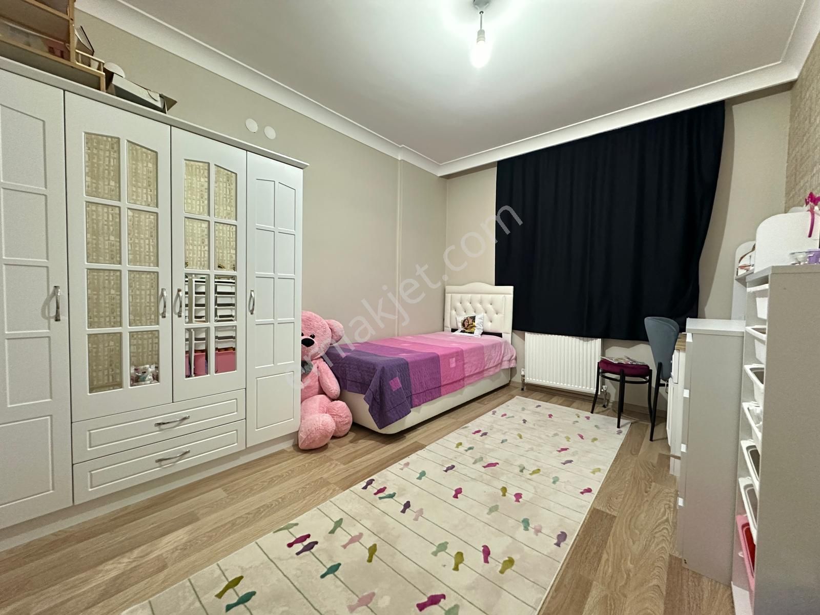 Ufuk Kılıç Emlak'tan Hastane Yanı 2 Bloklu Sitede 4+1 Fırsat Daire - Görsel 22