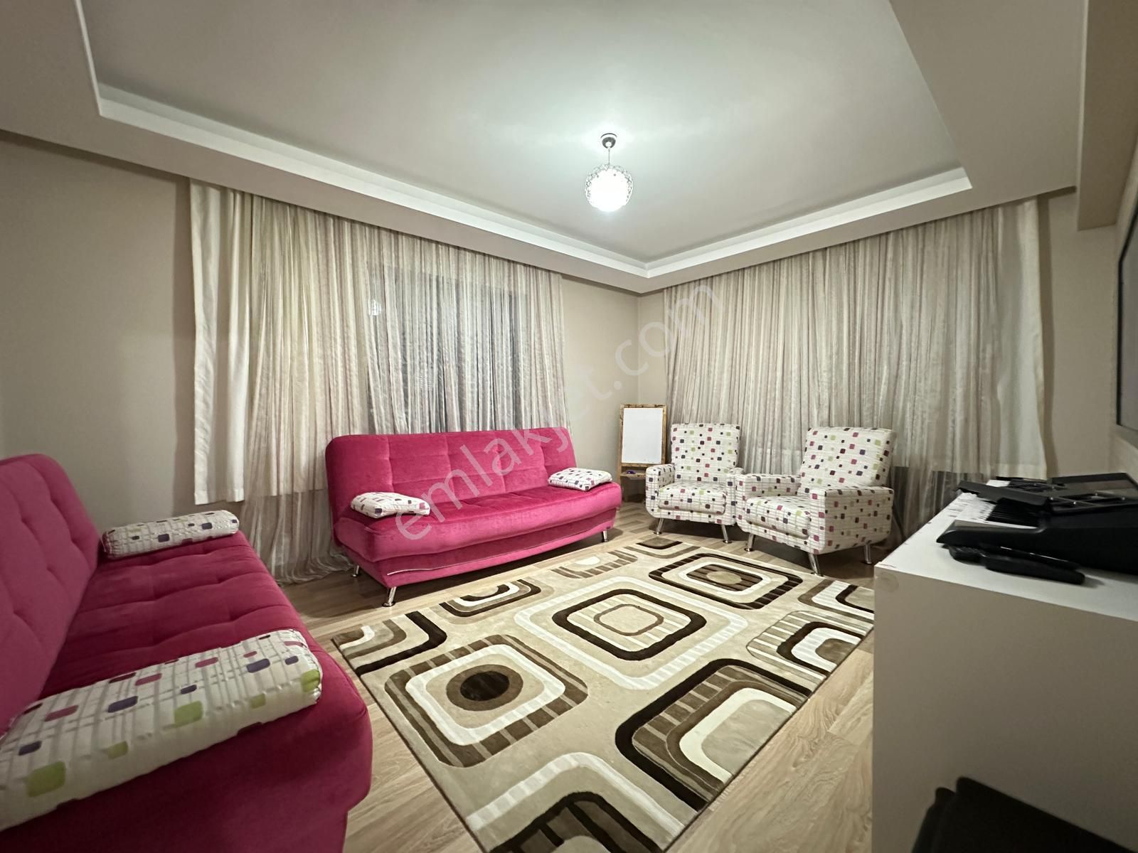 Ufuk Kılıç Emlak'tan Hastane Yanı 2 Bloklu Sitede 4+1 Fırsat Daire - Görsel 15