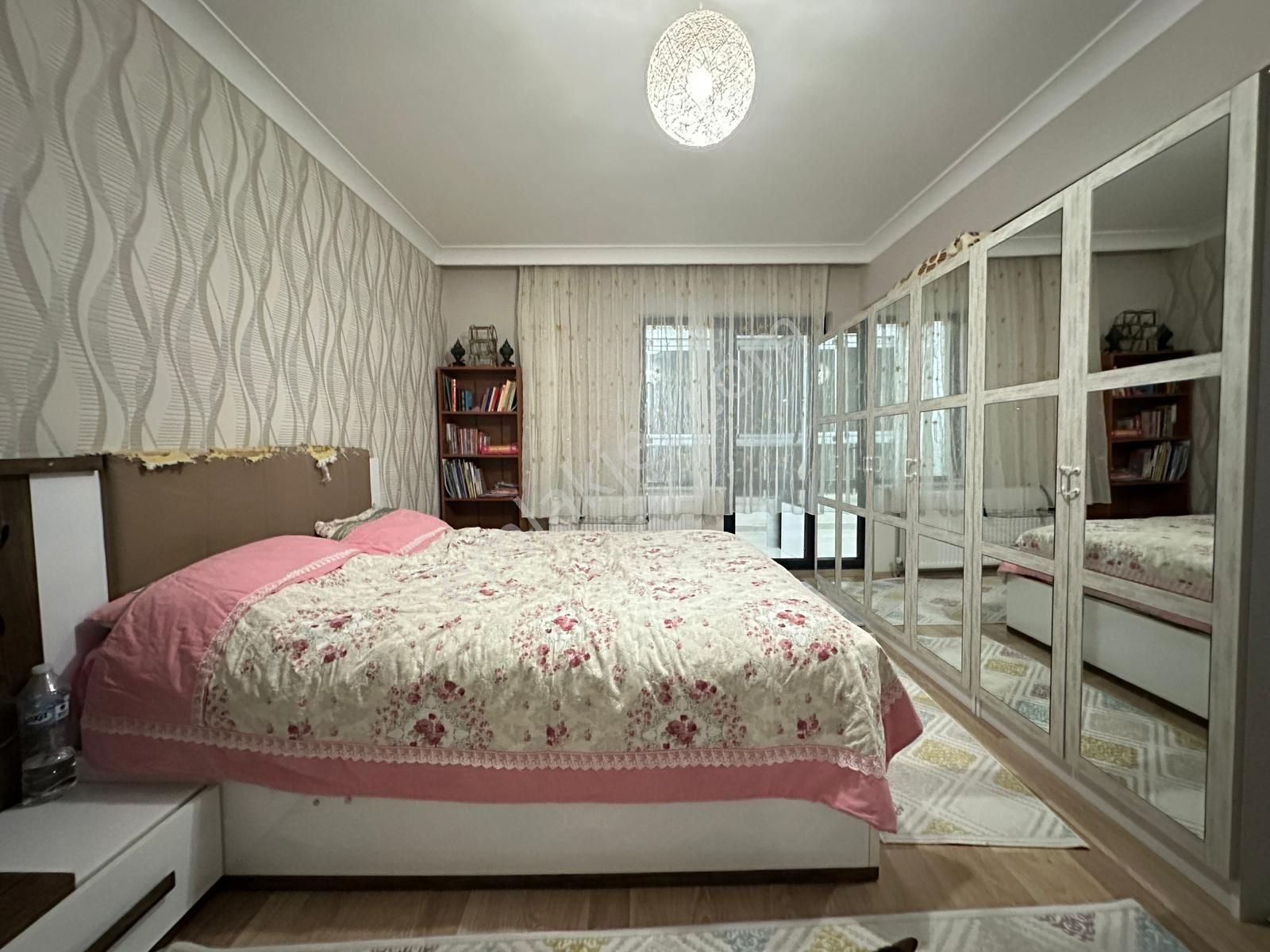 Ufuk Kılıç Emlak'tan Hastane Yanı 2 Bloklu Sitede 4+1 Fırsat Daire - Görsel 23