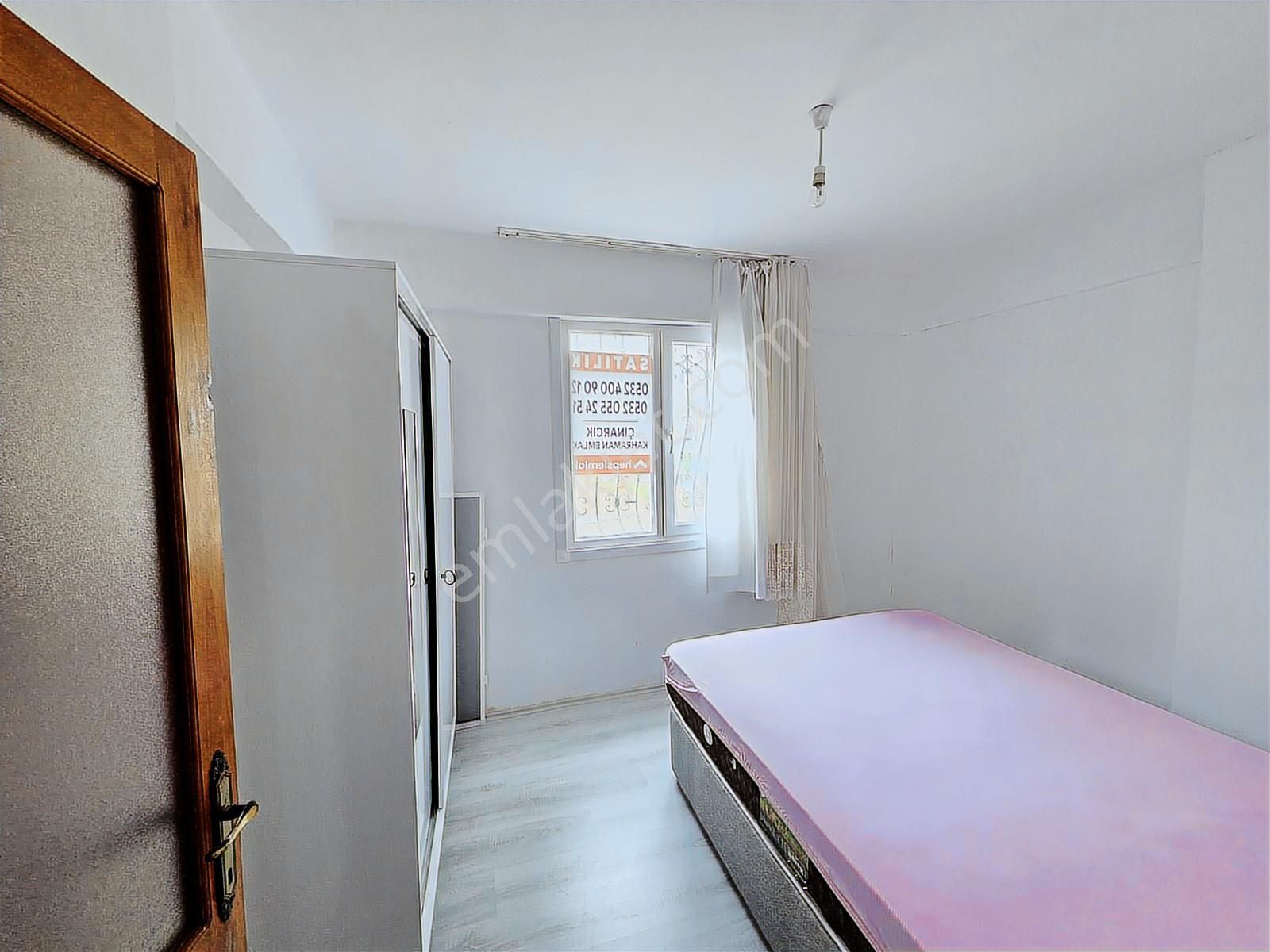 Çınarcık Çamlıkta Deniz Manzaralı Arakat Daire - Görsel 23