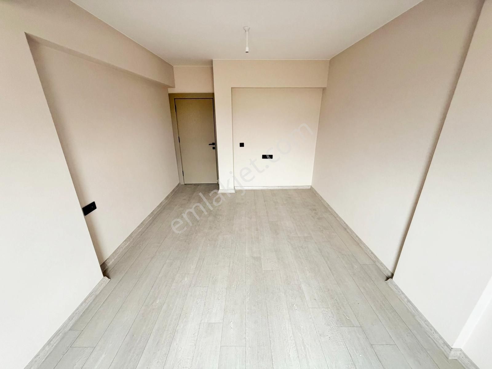 Yuvam'dan Menderes Mah'de Merkezi Lokasyonda 3+1 Daire - Görsel 12