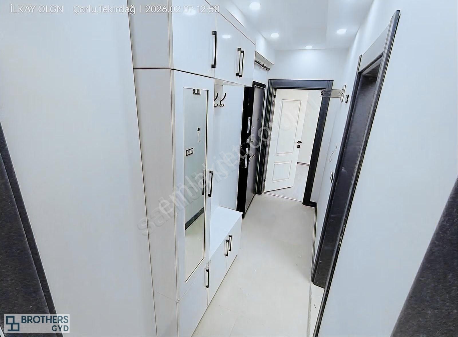Brothersdan Kemalettin Mah.sıfır İskanlı 55m2 1+1 Satılık Daire - Görsel 3