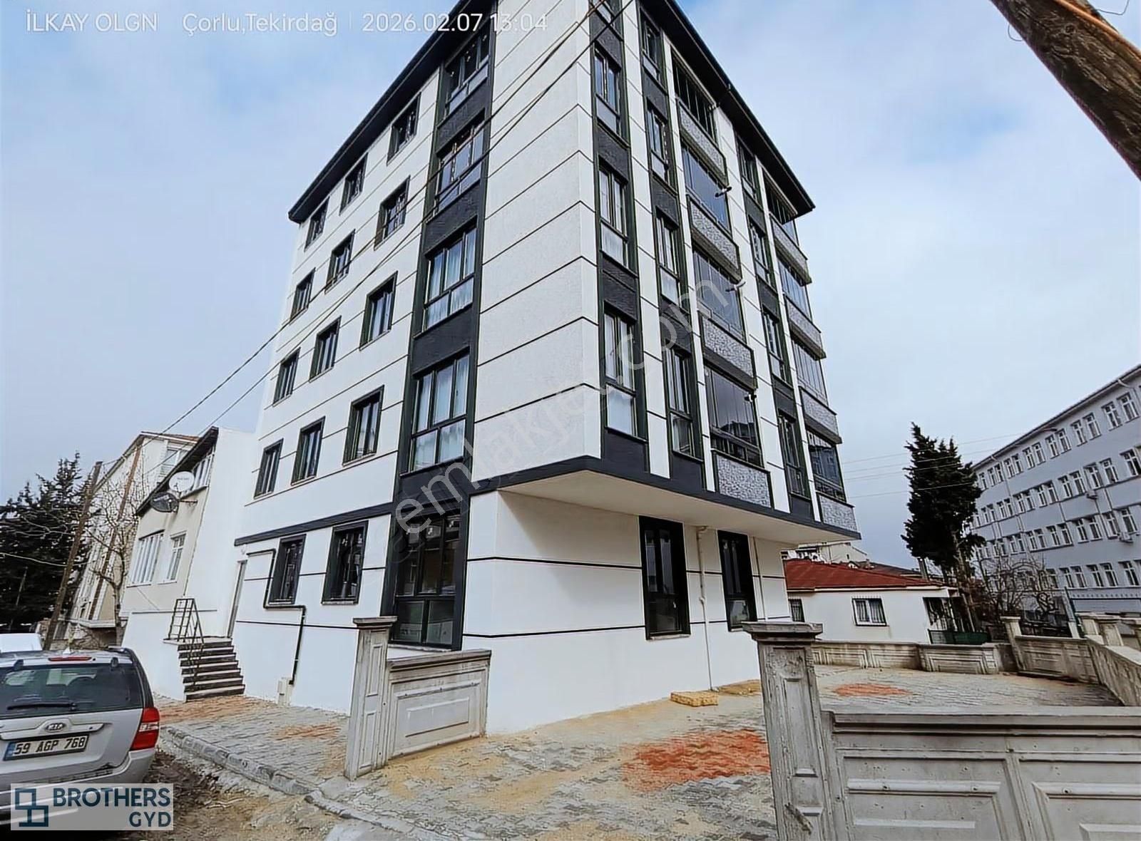 Brothersdan Kemalettin Mah.sıfır İskanlı 55m2 1+1 Satılık Daire - Görsel 7