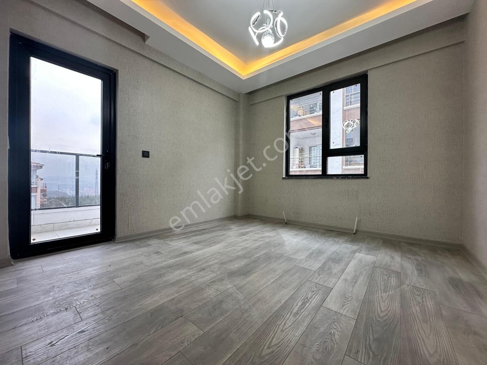 Keçiören Kafkaslar'da Ana Caddeye 1 Sk 160 M2 Sıfır 4+1 Daire - Görsel 11