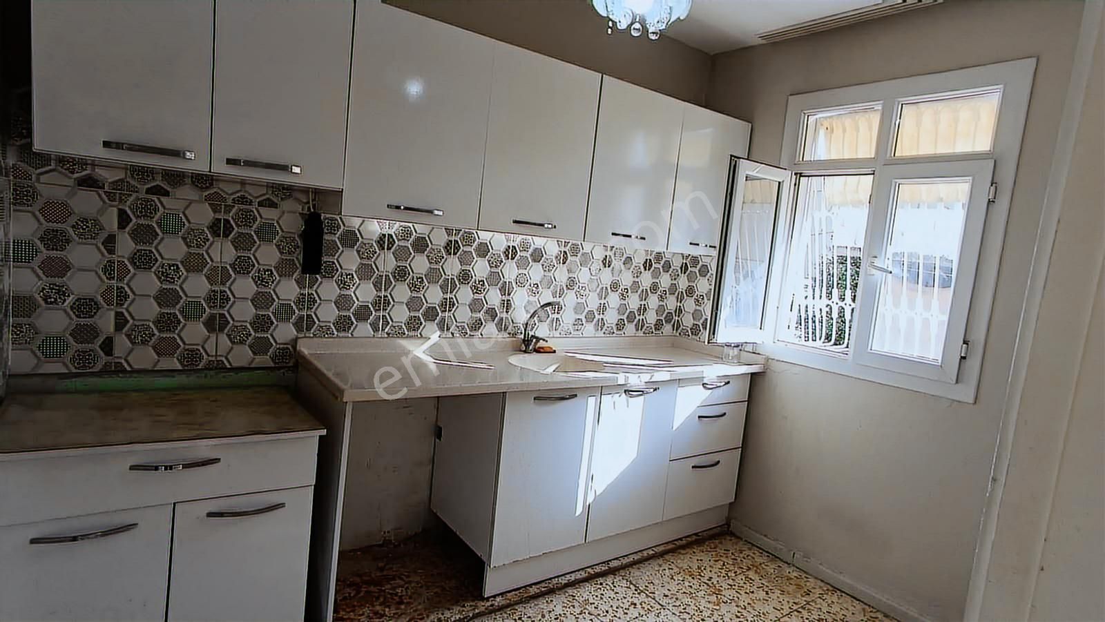 3ev Emlak'tan Barış Mh. 2+1 2 Katlı Satılık Müstakil Ev