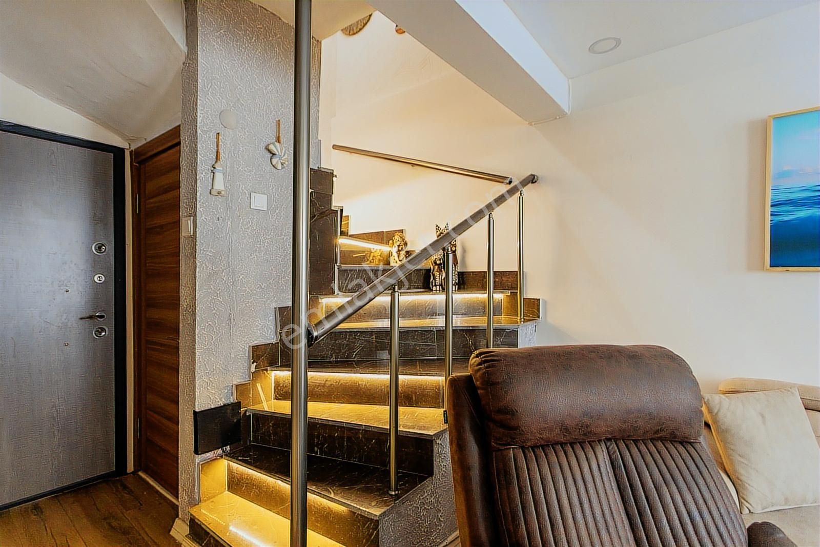 Eski Foça Atatürk Mah. Site İçerisinde Satılık 2+1 Dubleks Villa - Görsel 23