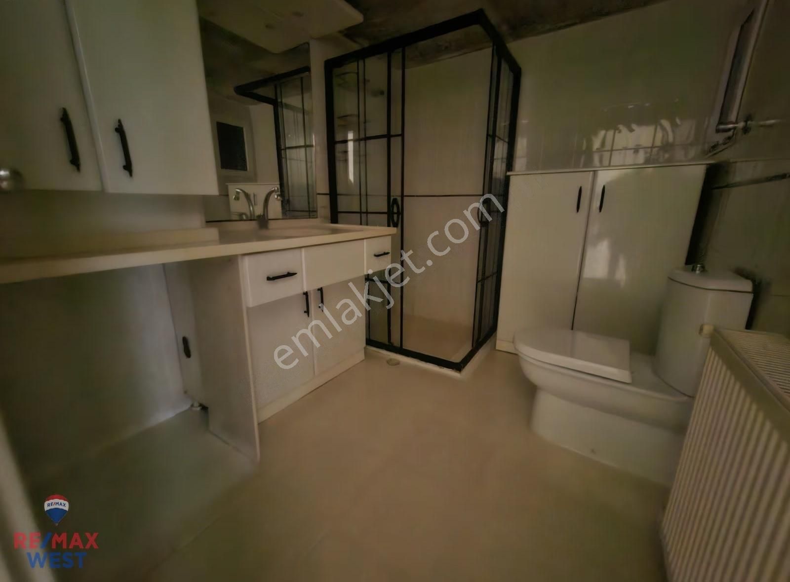 Karşıyaka Çamlık Sahile Yakın Bahçe Katı Kiralık 3+1 Daire - Görsel 27