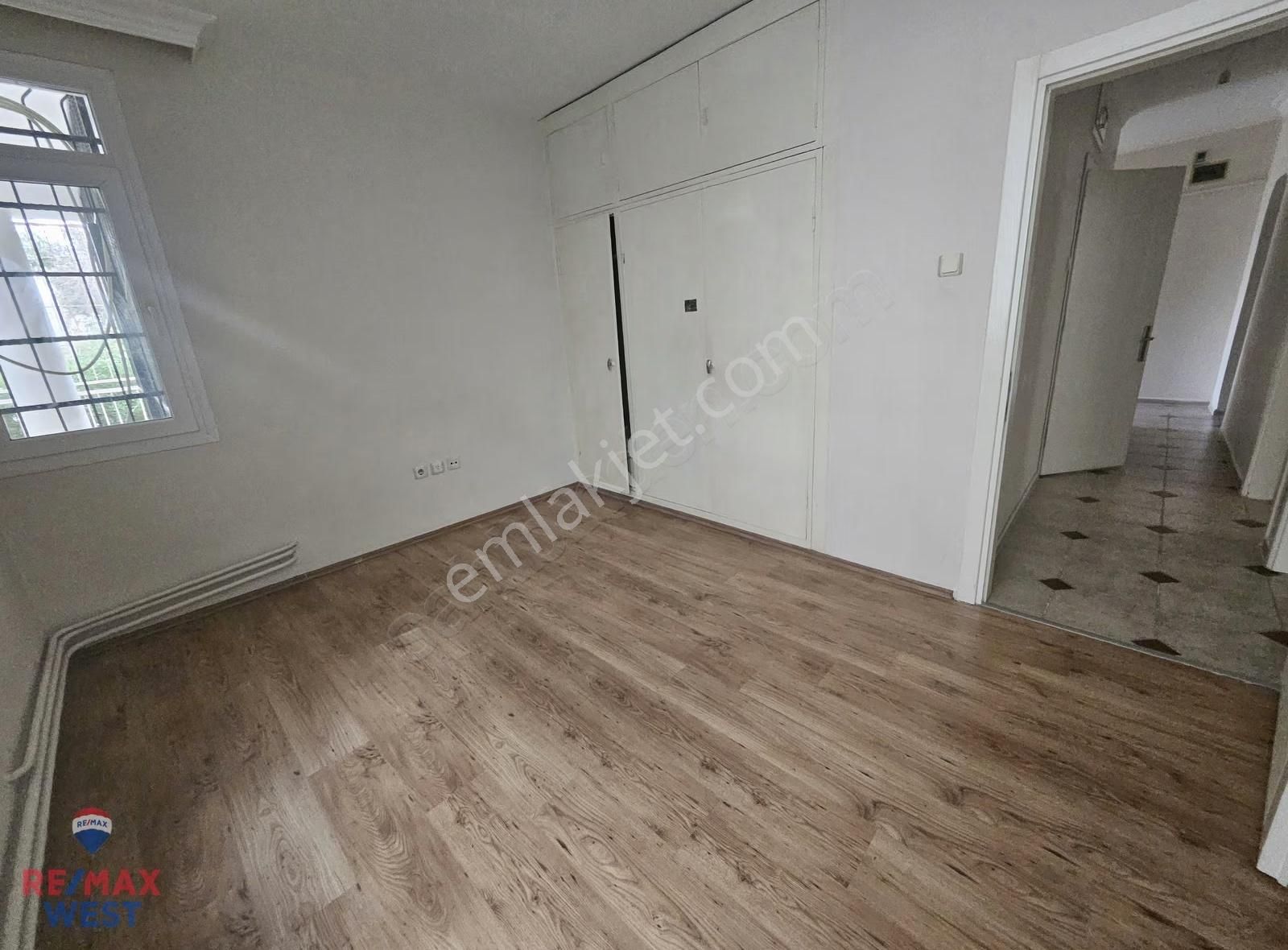 Karşıyaka Çamlık Sahile Yakın Bahçe Katı Kiralık 3+1 Daire - Görsel 5