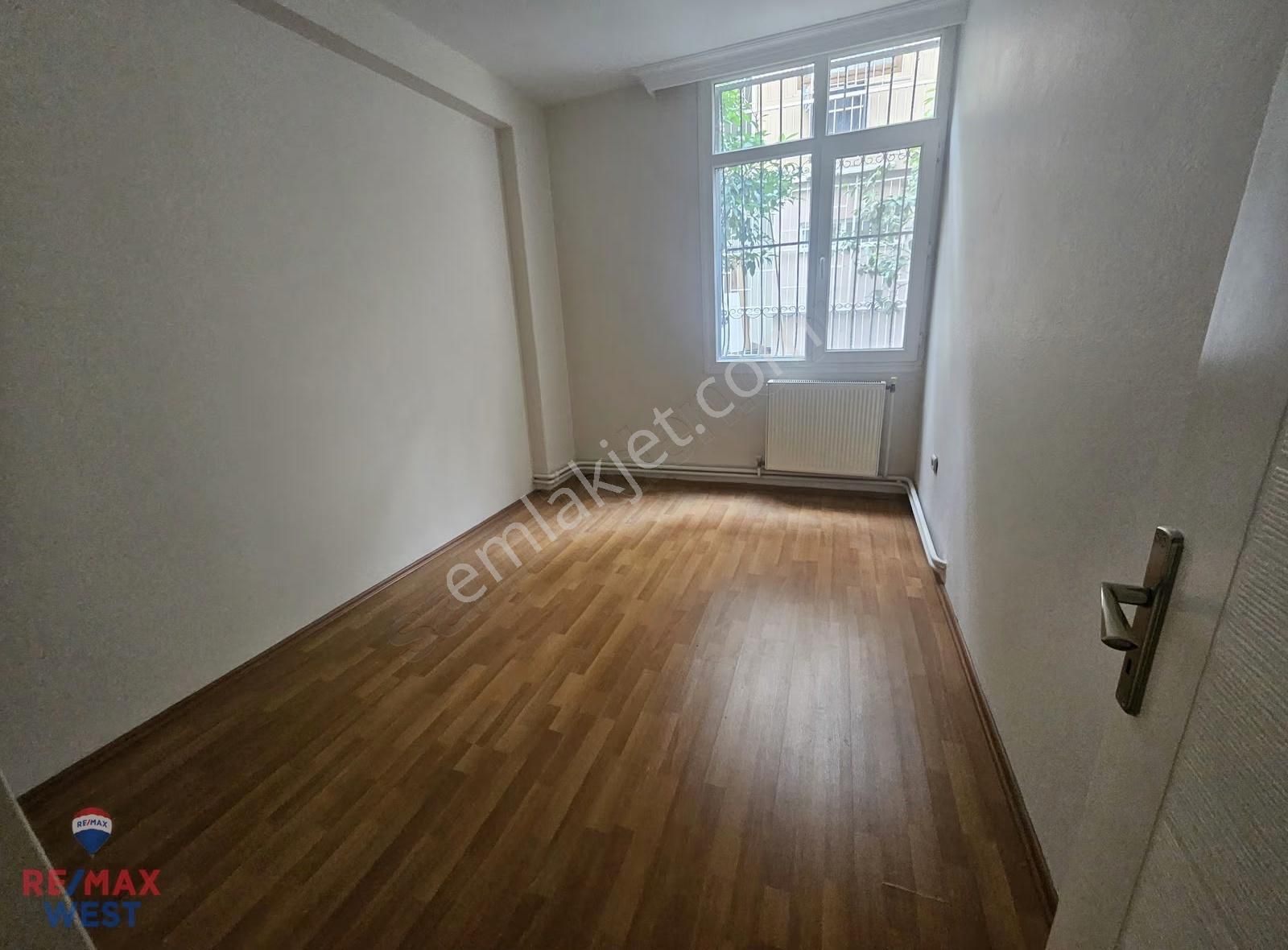 Karşıyaka Çamlık Sahile Yakın Bahçe Katı Kiralık 3+1 Daire - Görsel 17