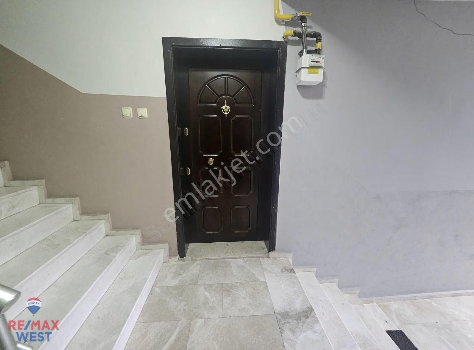 Karşıyaka Çamlık Sahile Yakın Bahçe Katı Kiralık 3+1 Daire - Görsel 14