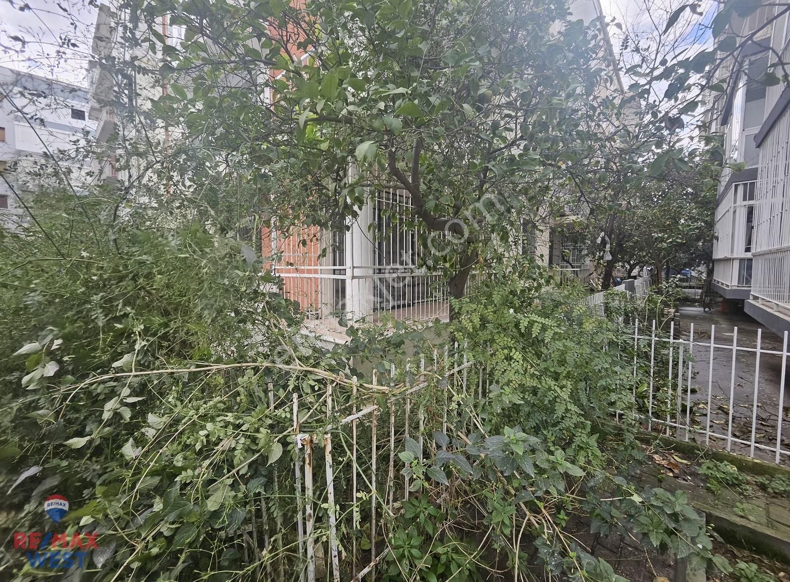 Karşıyaka Çamlık Sahile Yakın Bahçe Katı Kiralık 3+1 Daire - Görsel 21
