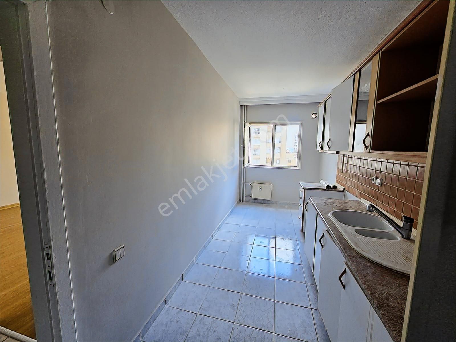 Altayçeşme Yaşamkent Sitesi 7/24güvenlikli Metroya 2dk Geniş 3+1 - Görsel 6