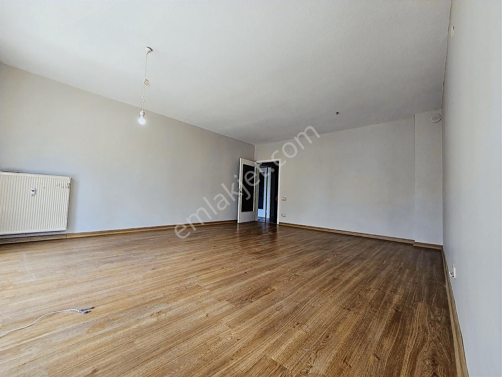 Altayçeşme Yaşamkent Sitesi 7/24güvenlikli Metroya 2dk Geniş 3+1 - Görsel 3