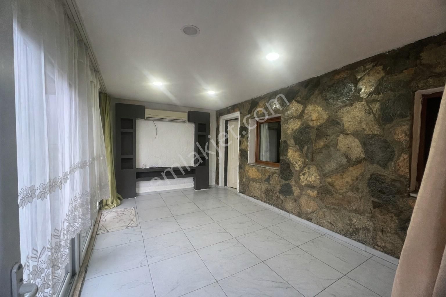 Gündoğan'da Deniz Manzaralı Satılık Villa - Görsel 13