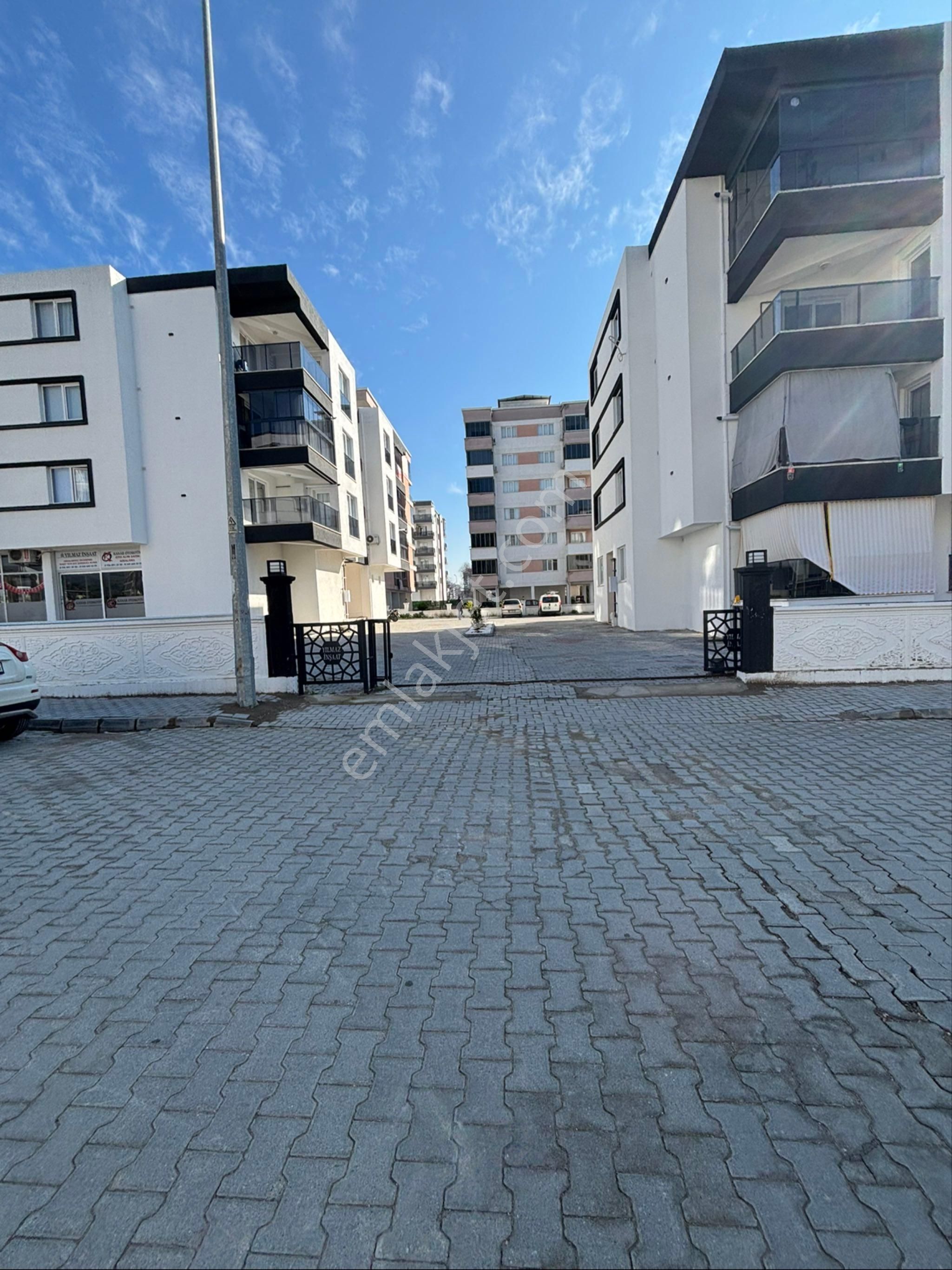 Yeşil Mahalle Yerden Isıtma Ebeveyn Banyolu 2++1 Satılık Daire - Görsel 2