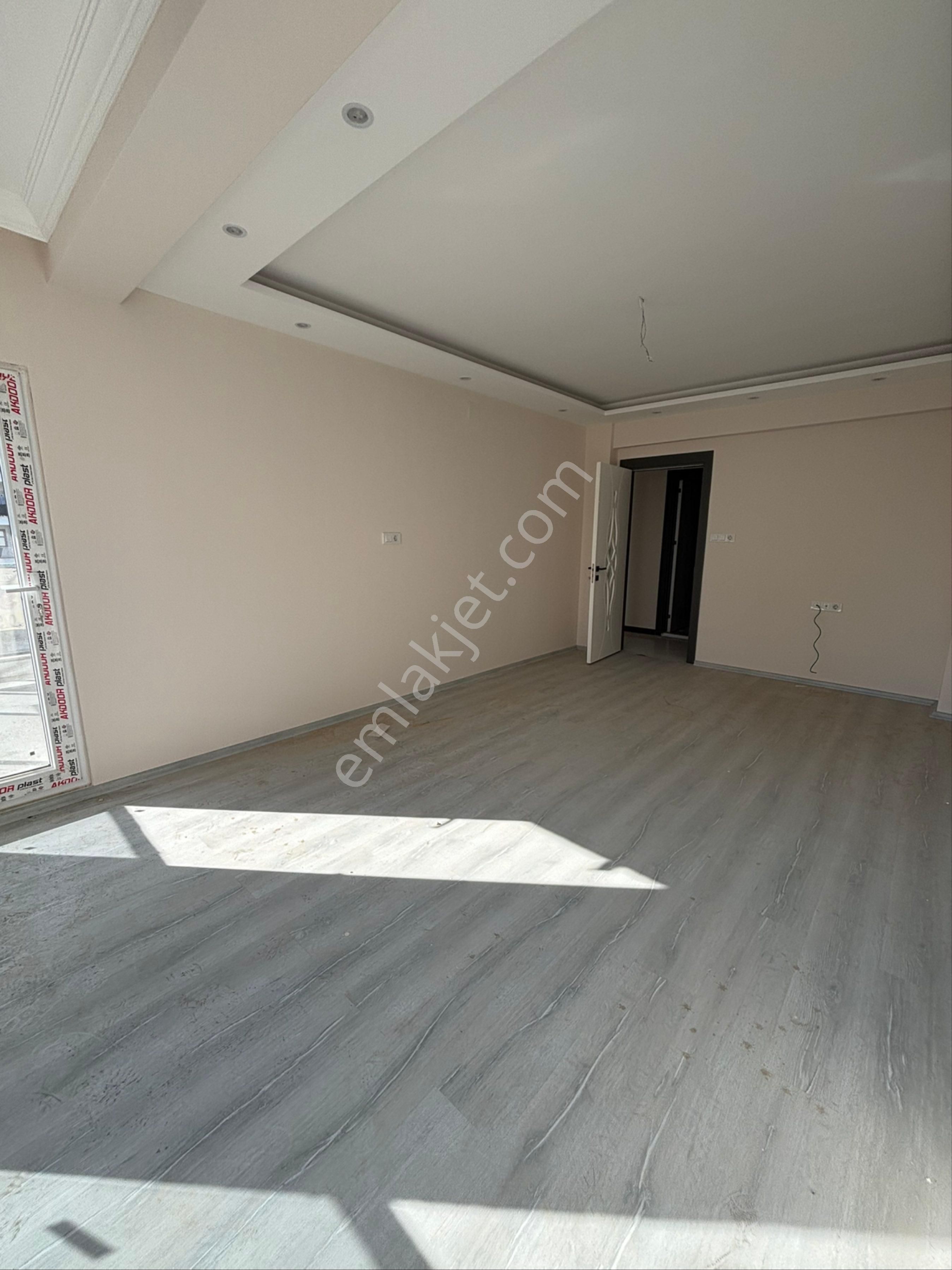 Yeşil Mahalle Yerden Isıtma Ebeveyn Banyolu 2++1 Satılık Daire - Görsel 13