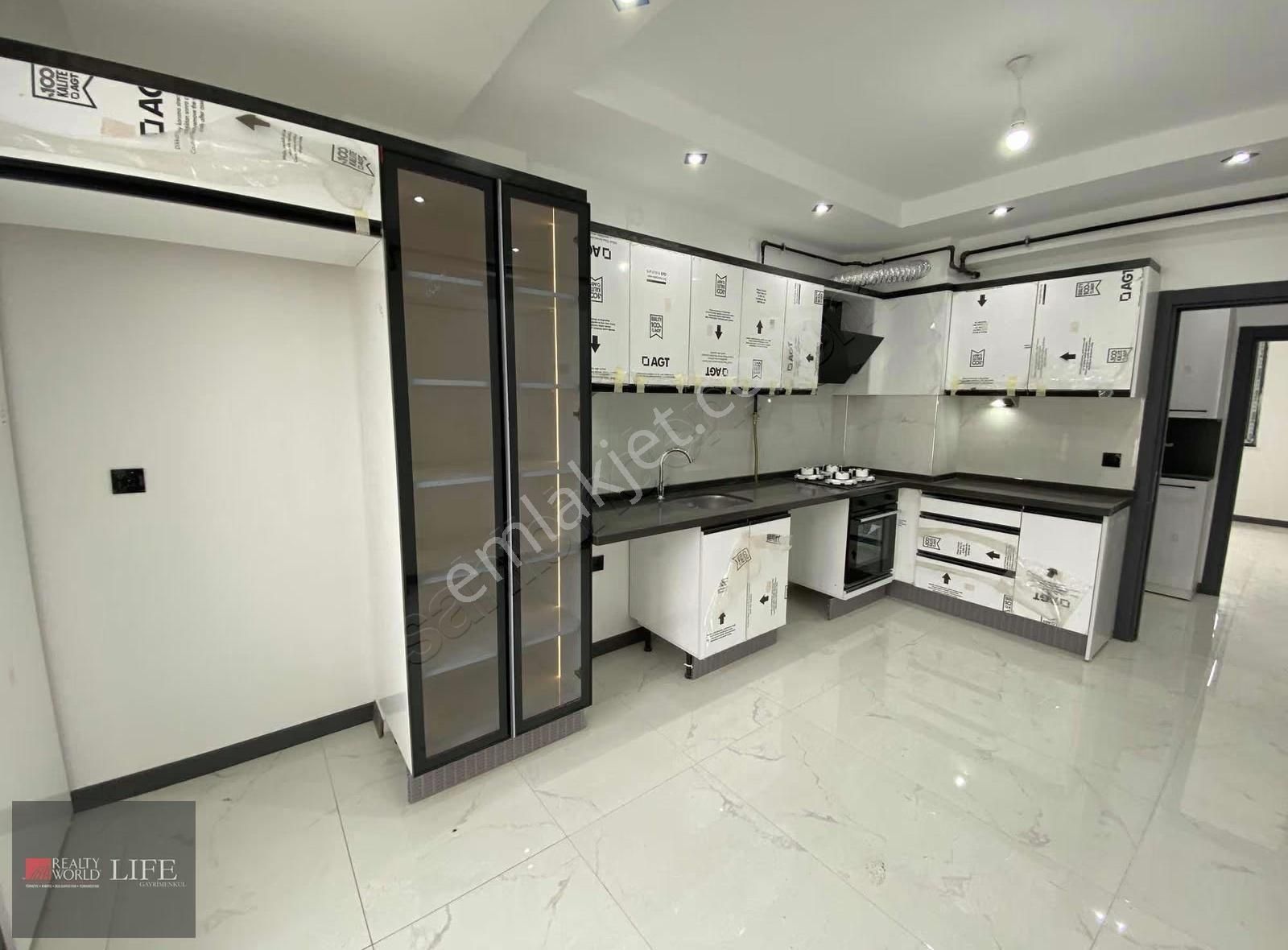 Rw Lıfe // Emek Mh. Albayrak Blv. Yakını Satılık 2+1 Lüks Daire - Görsel 6