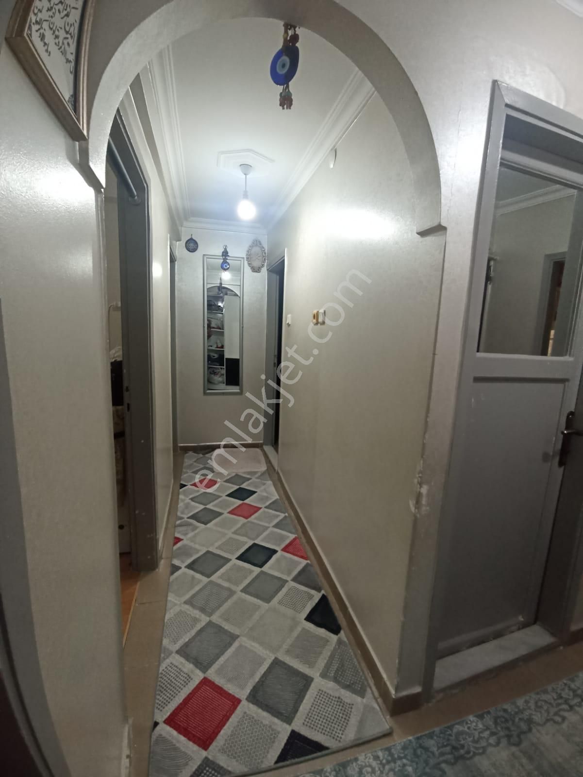 Bahçelievler Soğanlı 3+1 Satılık Daire Giriş Kat - Görsel 2