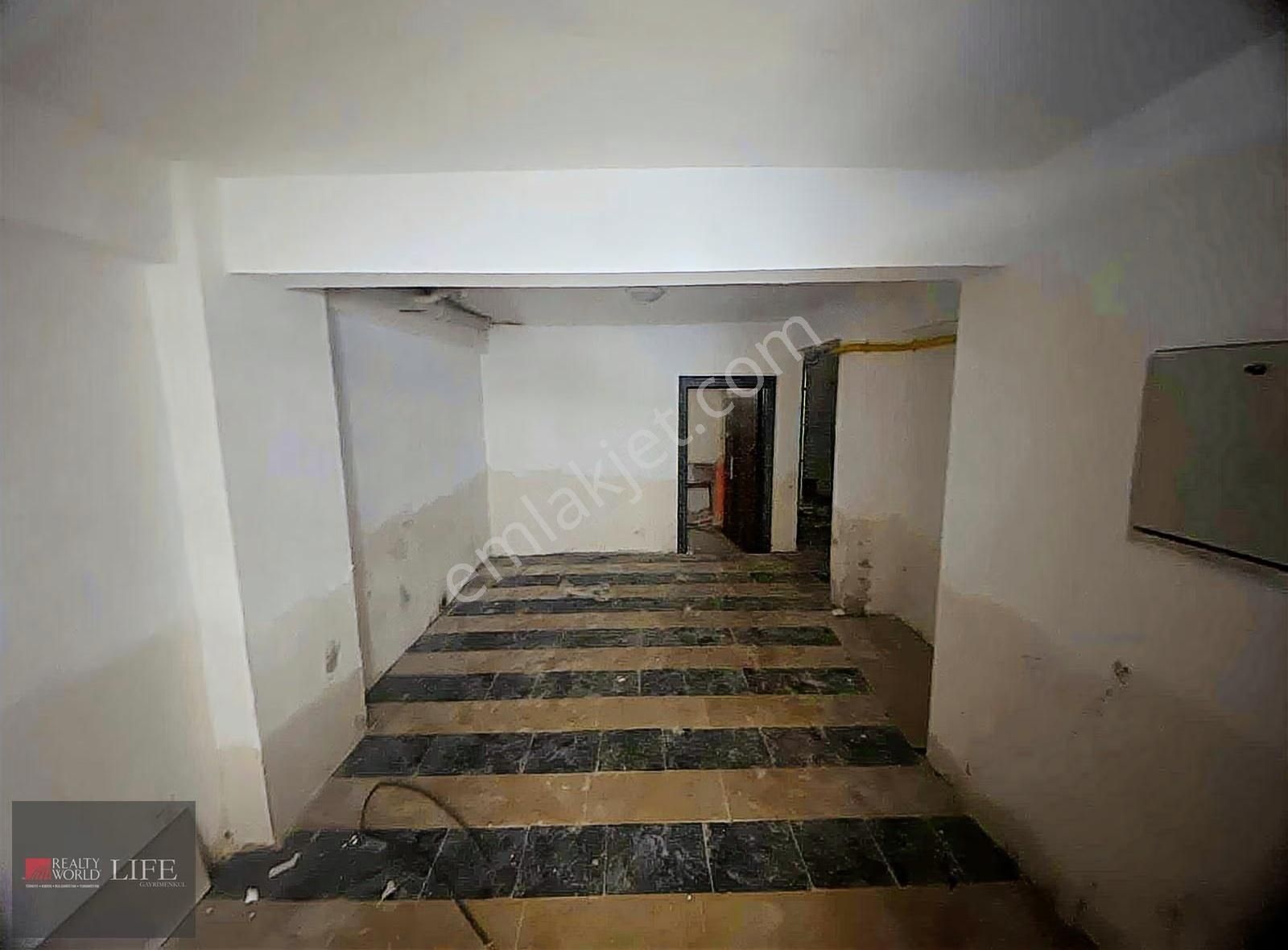 Rw Lıfe// Emek Mahallesi Ayrı Mutfak Satılık 2+0 Daire - Görsel 22