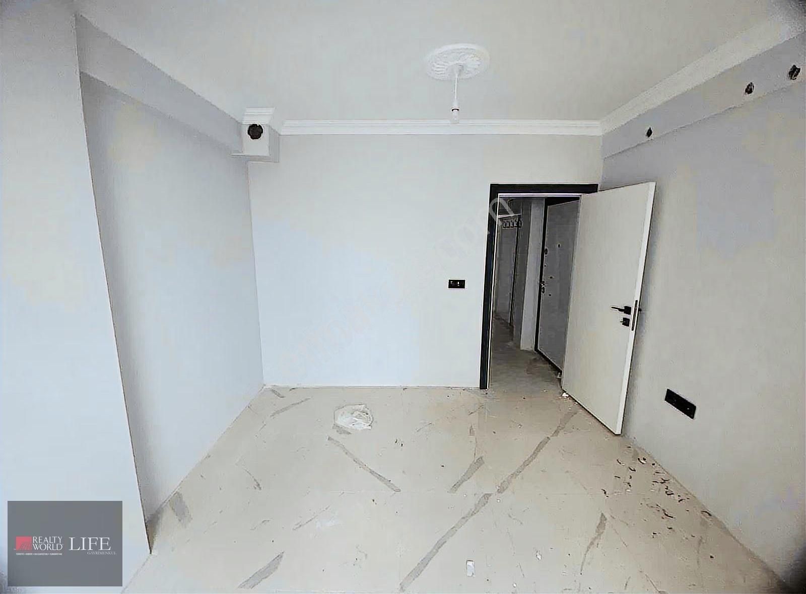 Rw Lıfe// Emek Mahallesi Ayrı Mutfak Satılık 2+0 Daire - Görsel 7