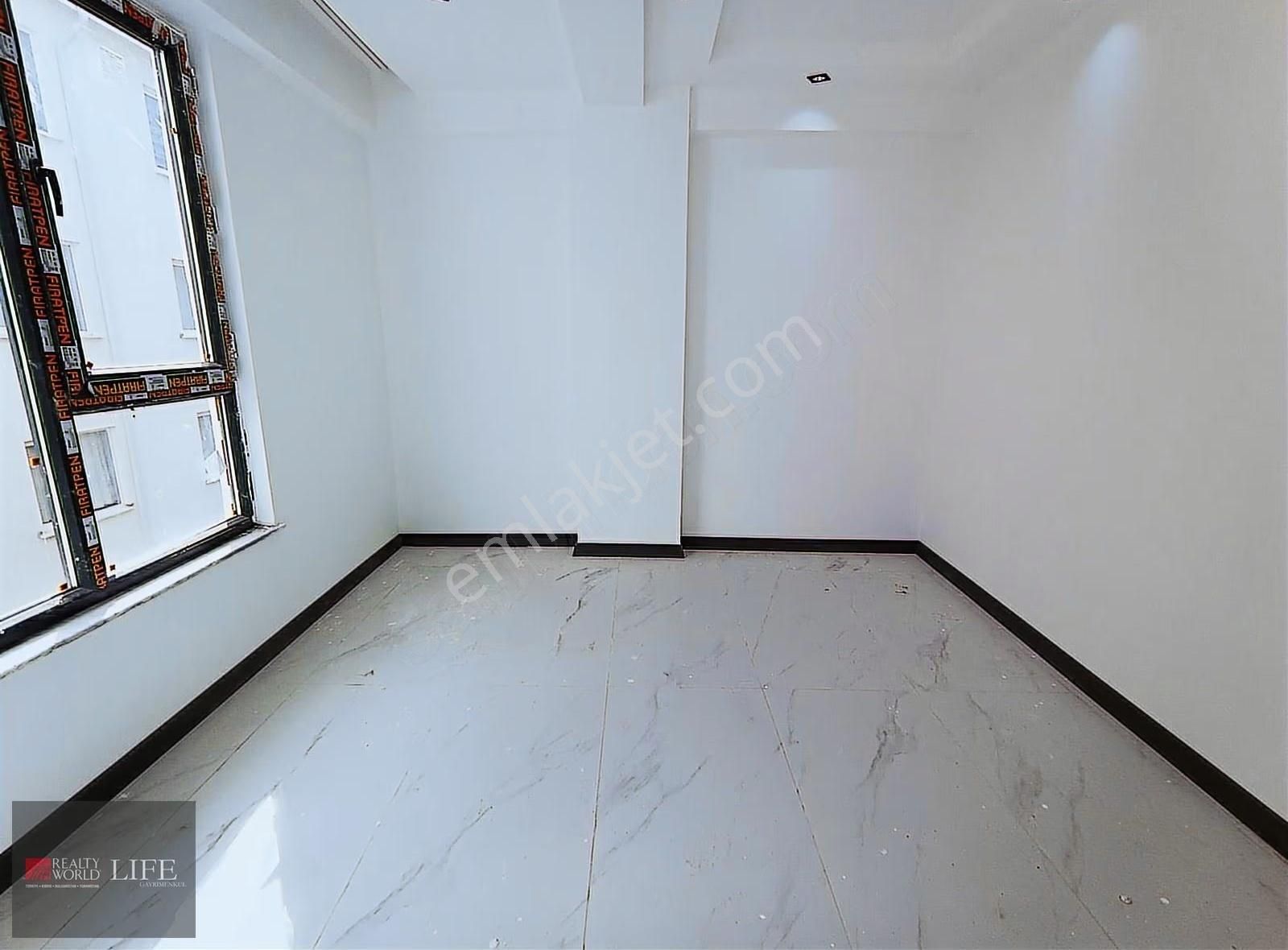 Rw Lıfe // 71 Evler Ertaş Yakını Özel Garajlı Satılık 2+1 Daire - Görsel 15