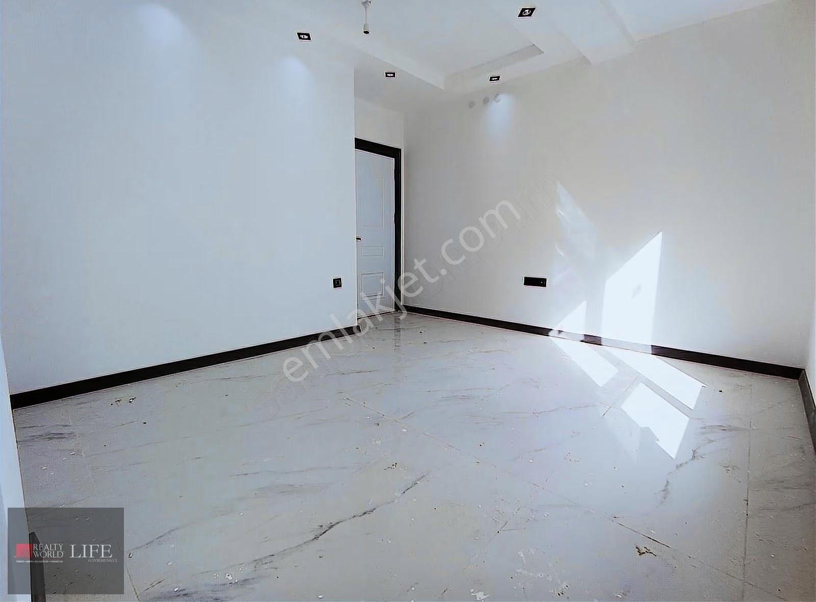 Rw Lıfe // 71 Evler Ertaş Yakını Özel Garajlı Satılık 2+1 Daire - Görsel 4